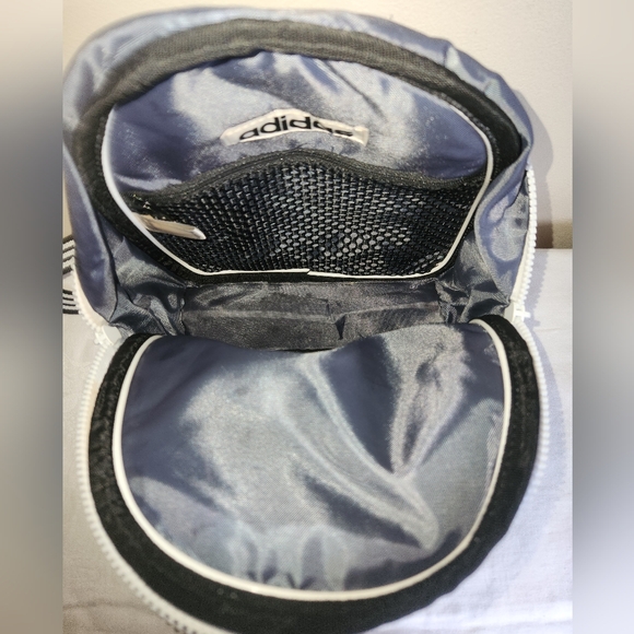 Small Adidas Backpack - Picture 5 of 11